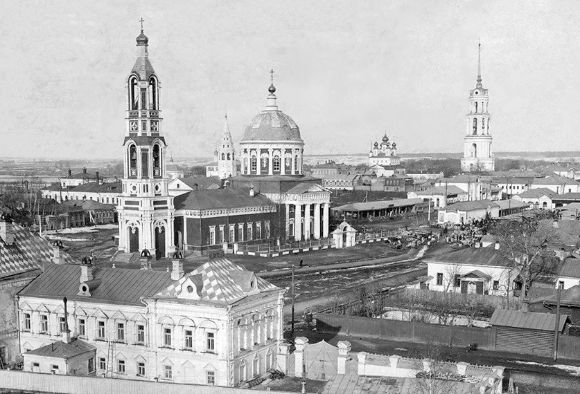 Началась история «Тезинки»
